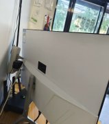27寸直屏显示器 同城朋友过来取 带Dvi HDMI高清接口
